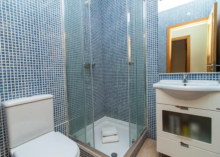 2 Beedroms Old Tow *