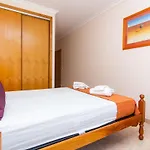 2 Beedroms Old Tow Apartman *